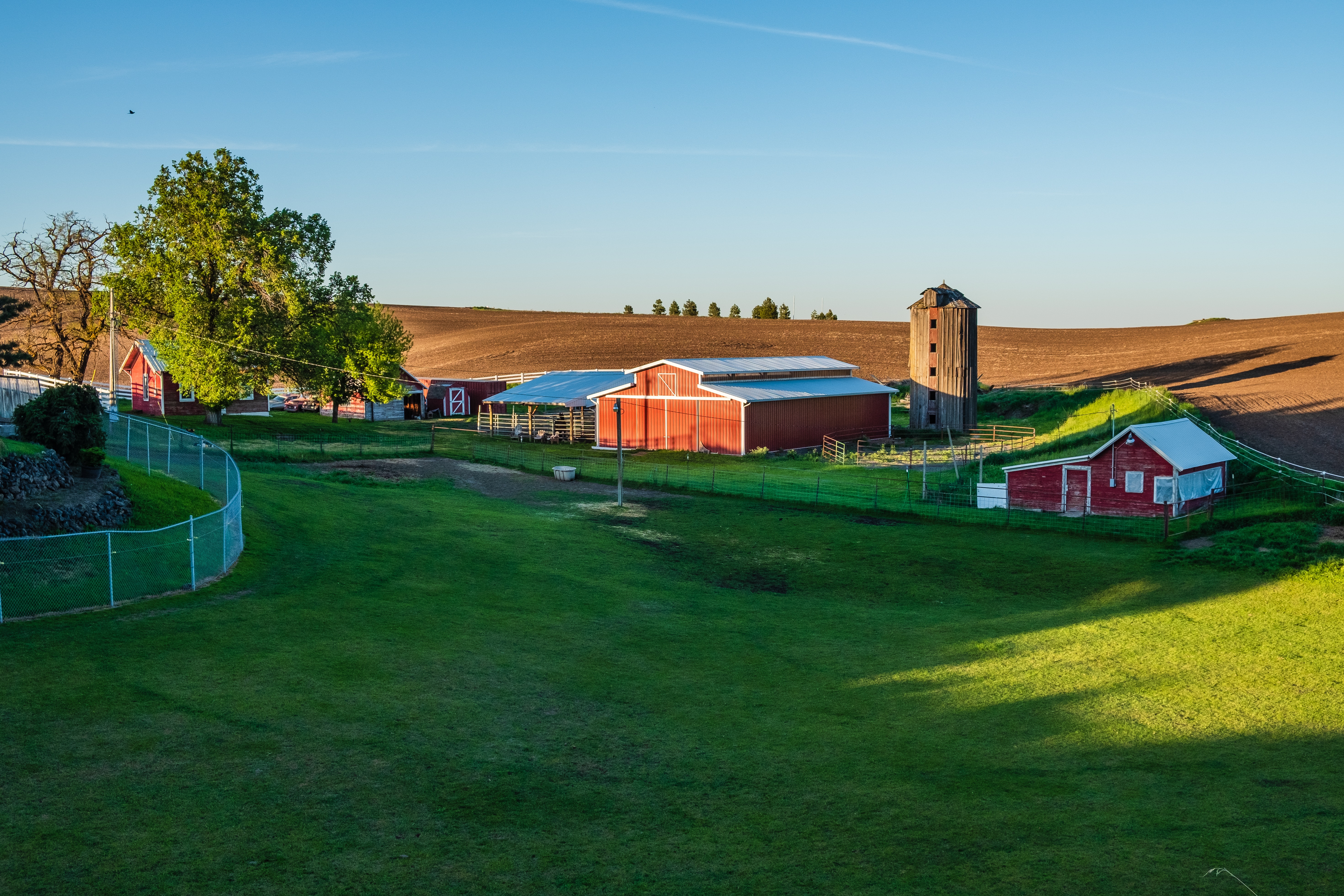 picture of a farm